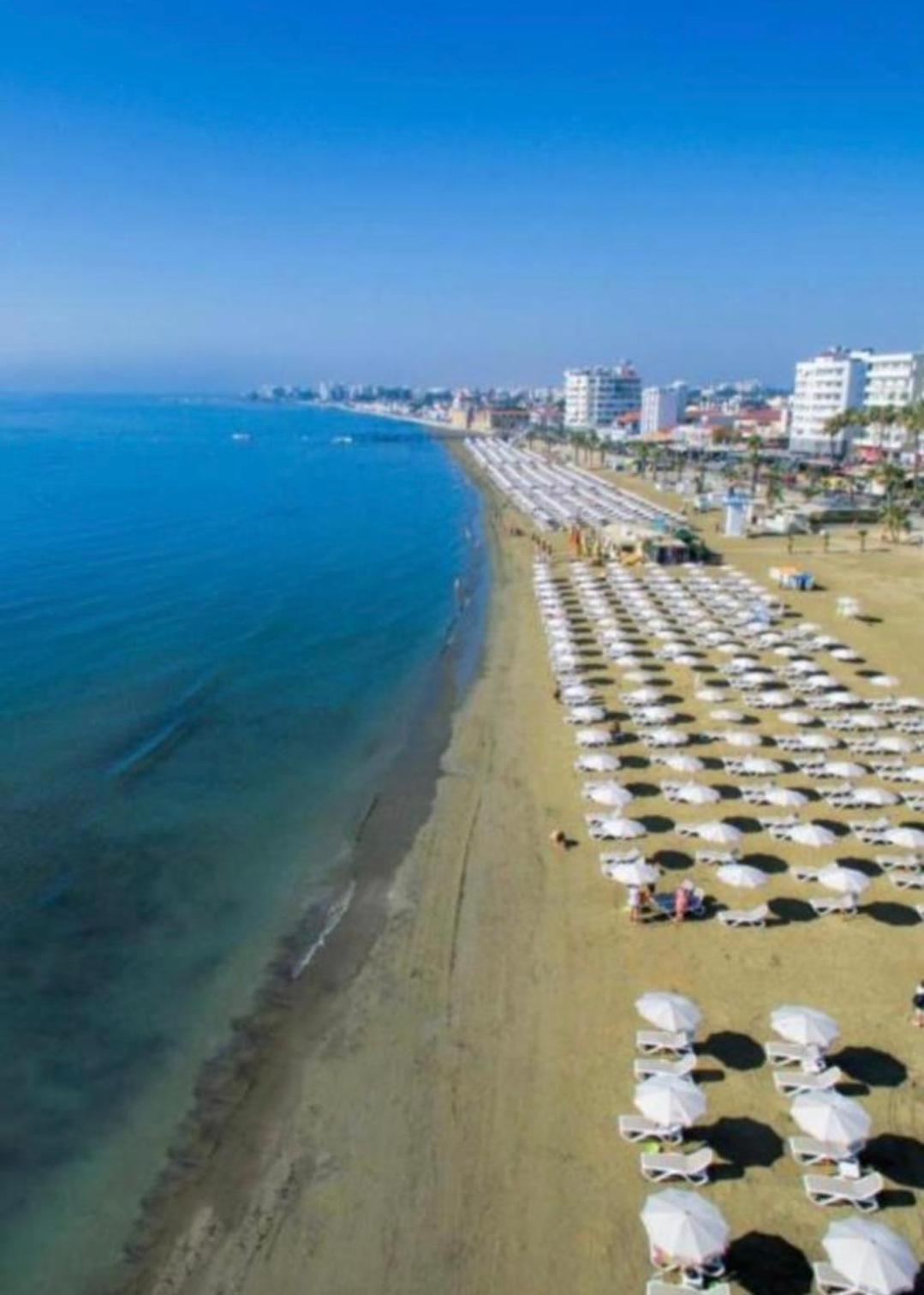 By The Way Apartment 1 Λάρνακα Εξωτερικό φωτογραφία