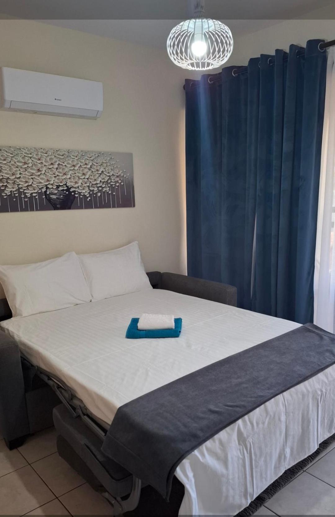 By The Way Apartment 1 Λάρνακα Εξωτερικό φωτογραφία